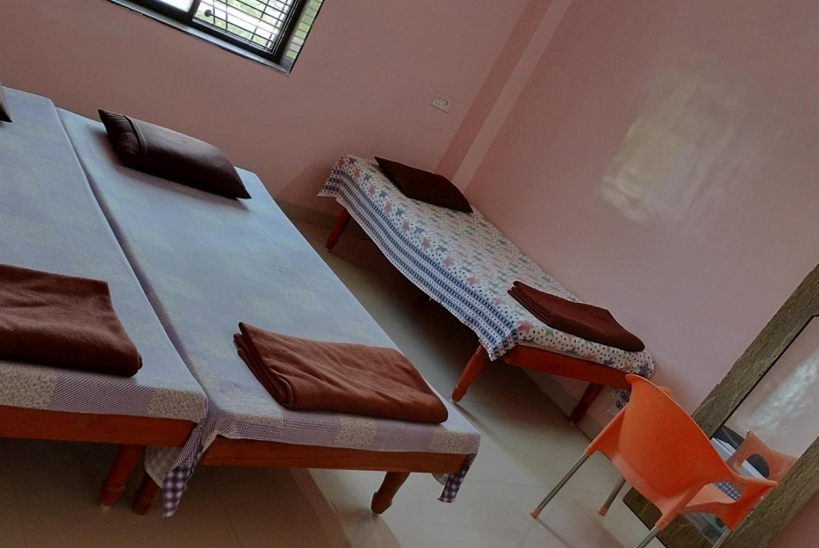 Shivam Residency Homestay *